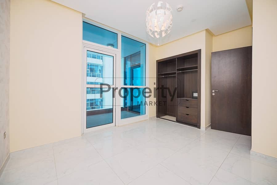 Spacious | Bright | Great Amenities | Near Metro - Image 14