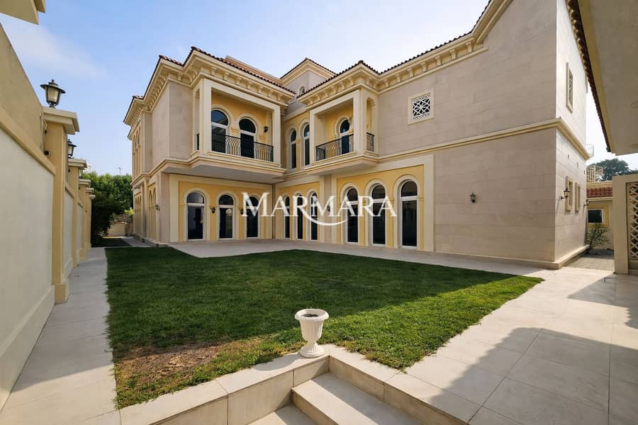Spacious 6-Bed | Private Garden | Jumeirah 1