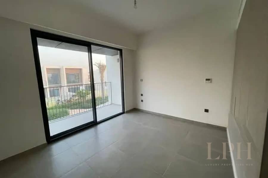 Well-Maintained | Corner Unit | White Goods