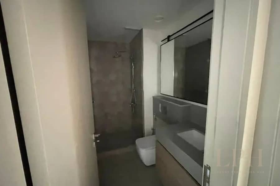 Well-Maintained | Corner Unit | White Goods - Image 9