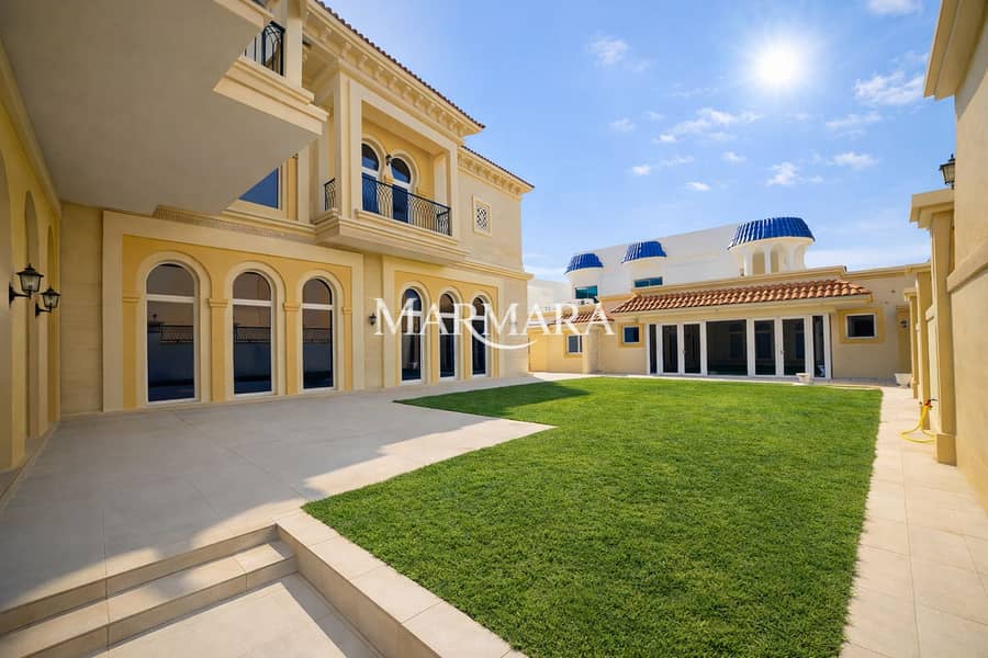 Spacious 6-Bed | Private Garden | Jumeirah 1