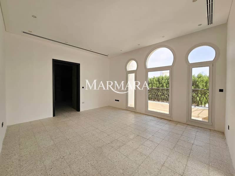 Spacious 6-Bed | Private Garden | Jumeirah 1 - Image 22