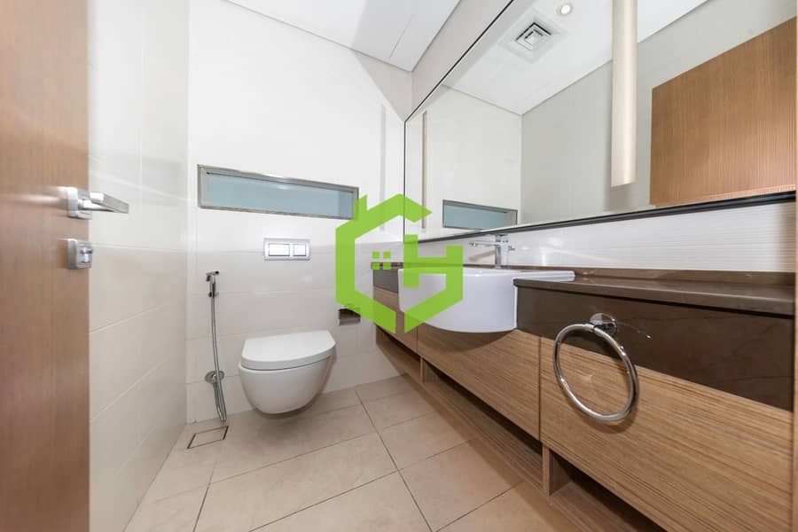 Burj Khalifa Views | Marriot Branded | Furnished - Image 20