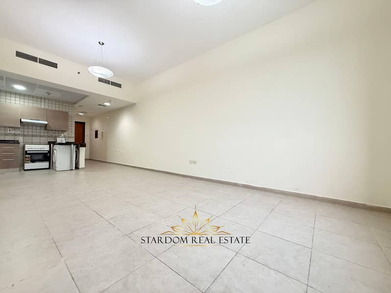 1 BR | HIGHER FLOOR | CHILLER FREE