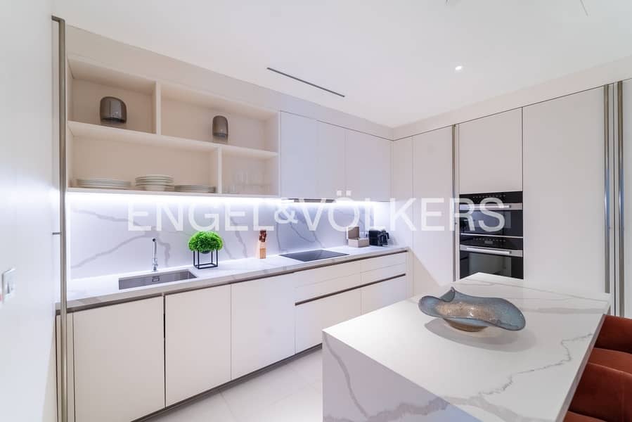 Panoramic Sea Views | Luxury Beachfront Living - Image 10