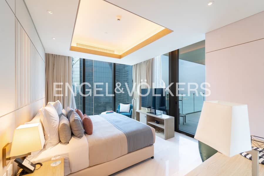 Panoramic Sea Views | Luxury Beachfront Living - Image 13