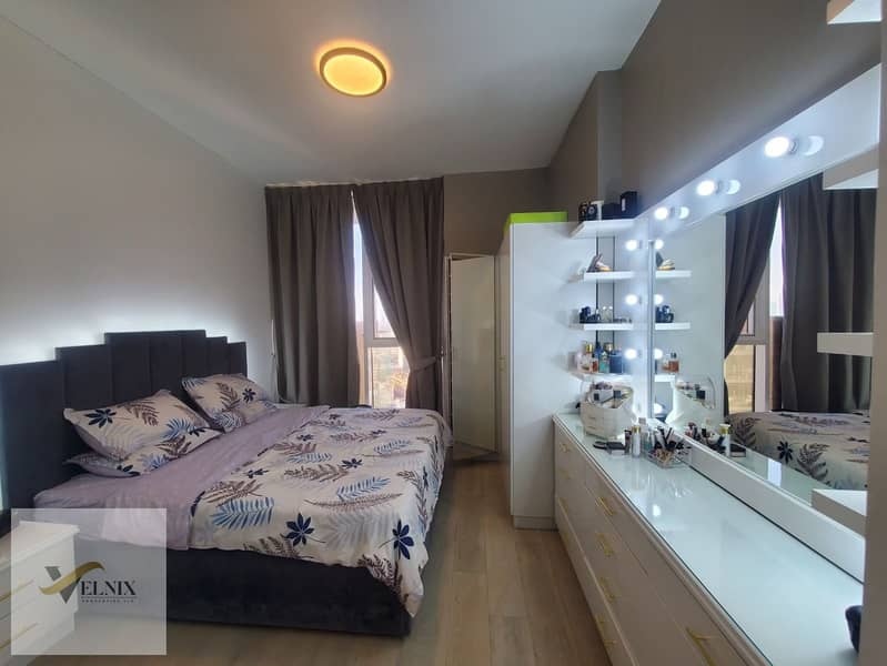 Grade A Tower | 1BR | Furnished | Pool View | Flexible Cheques