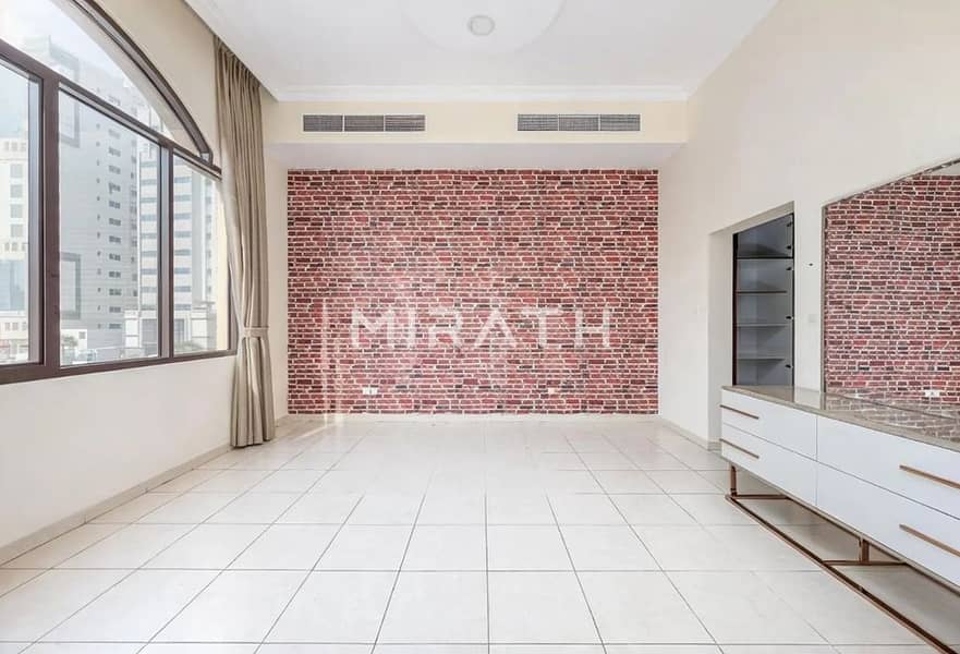 Spacious Corner Stand alone villa in a Compound - Image 6