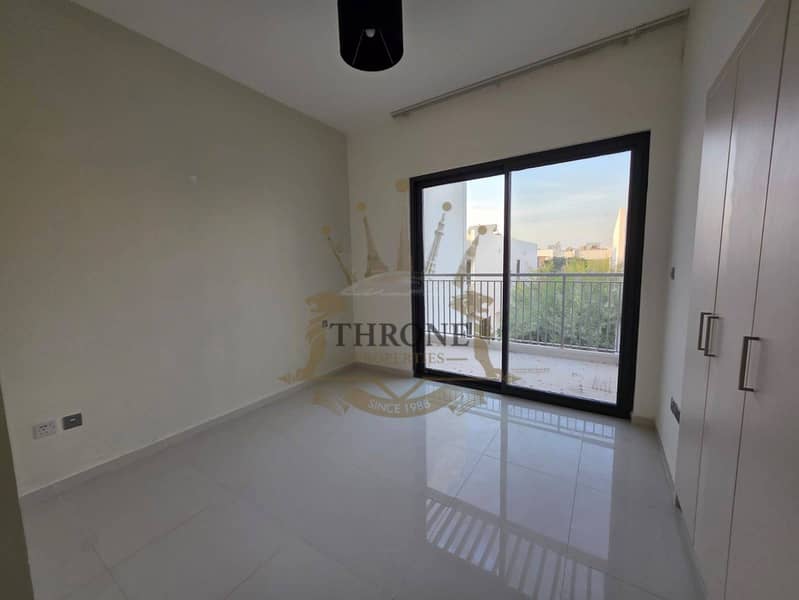 R2-M| BEST PRICE | VASTU| HUGE BUILT-UP