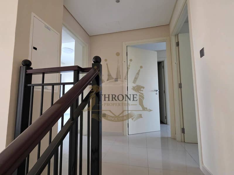 R2-M| BEST PRICE | VASTU| HUGE BUILT-UP