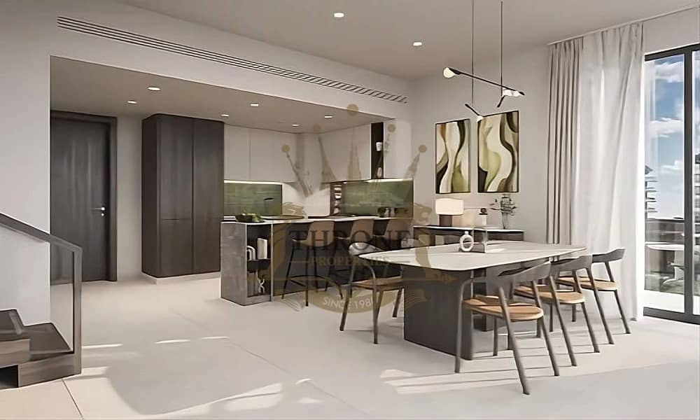 CLOSE TO POOL AND PARK/SINGLE ROW / CORNER UNIT