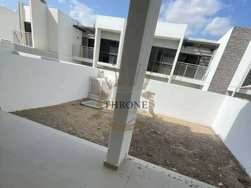 Brand New | Furnished |+ Maid | Ready to Move In - Image 18