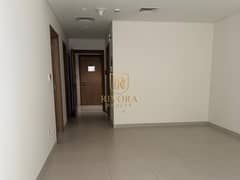 شقة بغرفة نوم واحدة ومطبخ مغلق وشرفة