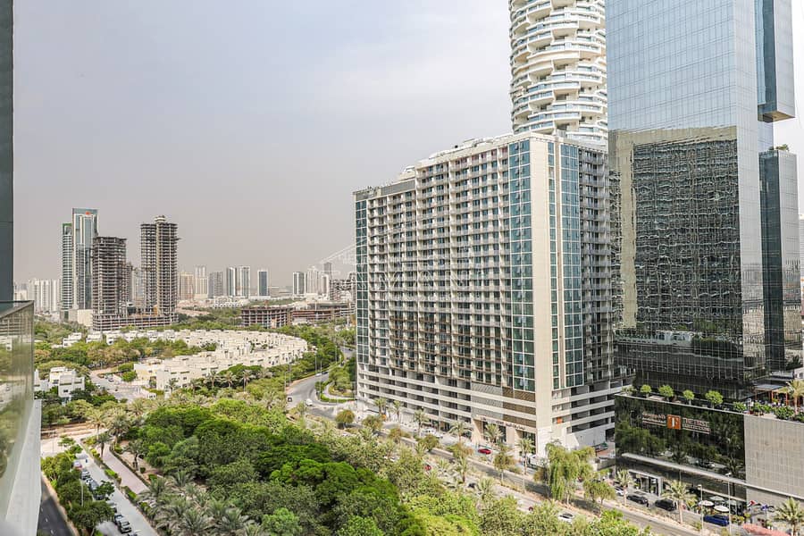 Park view Mid floor Well maintained Park view Mid floor Well maintained