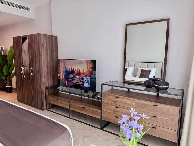 Urban Lifestyle | Smart Buy | Furnished - Image 7