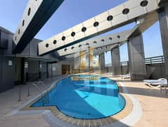 شقة في كورنيش الخالدية،الخالدية 3 غرف 130000 درهم - 14230869