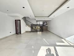 فیلا في فيلات مريحة،الضاحية 11،قرية جميرا الدائرية 4 غرف 210000 درهم - 14232283