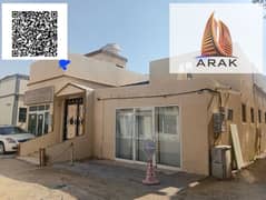 فرصة مميزة لامتلاك بيت عربي في موقع ممتاز بمنطقة الراشدية 3، يتميز العقار بموقعه على شارع وسكة مما يوفر سهولة في الدخول والخروج ويزيد من القيمة الاست