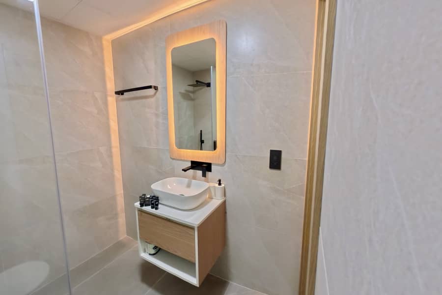 Urban Lifestyle | Smart Investment | Prime Location - Image 8