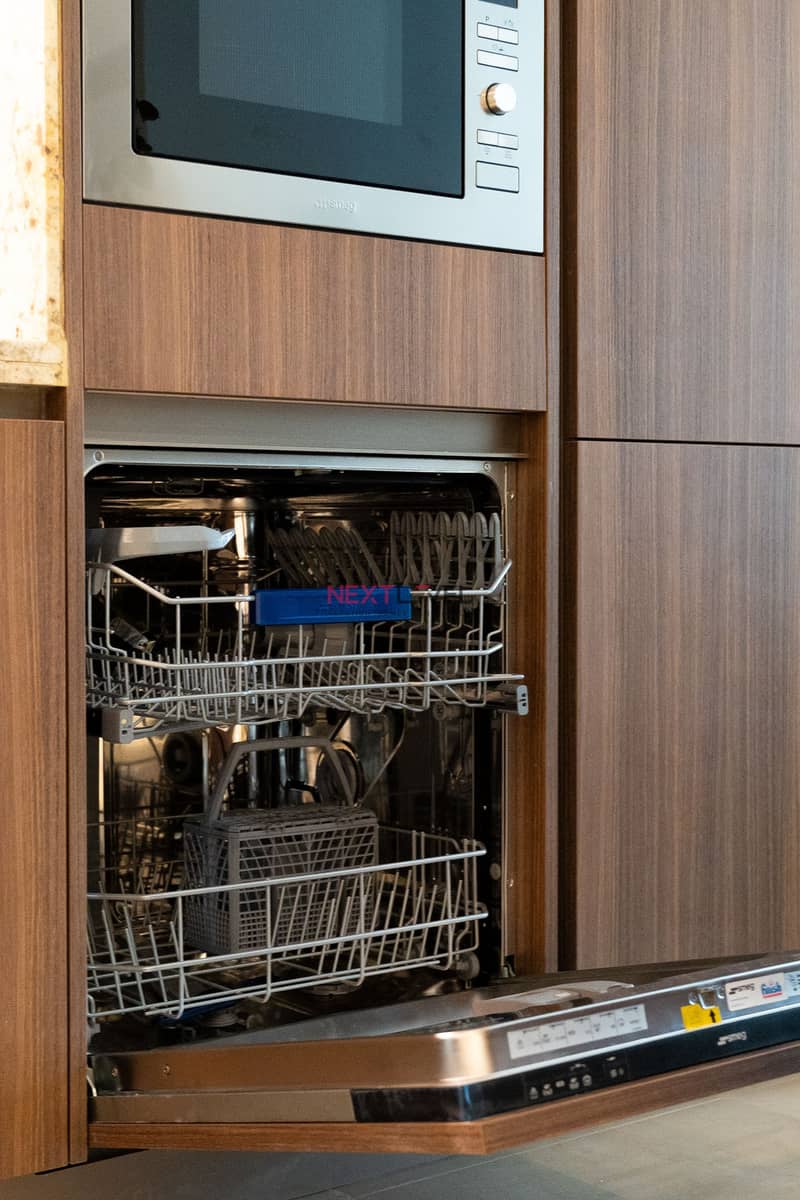 Price Drop | 1 Bedroom | 2 Bathrooms | 15 Min Walk to Dubai Mall - Image 18