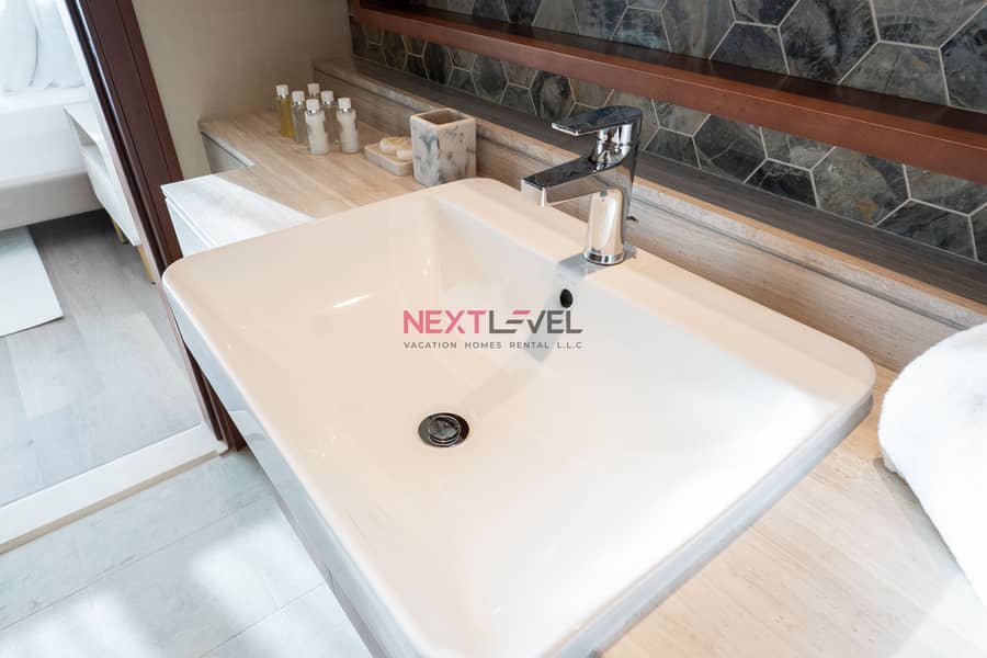 Price Drop | 1 Bedroom | 2 Bathrooms | 15 Min Walk to Dubai Mall - Image 33