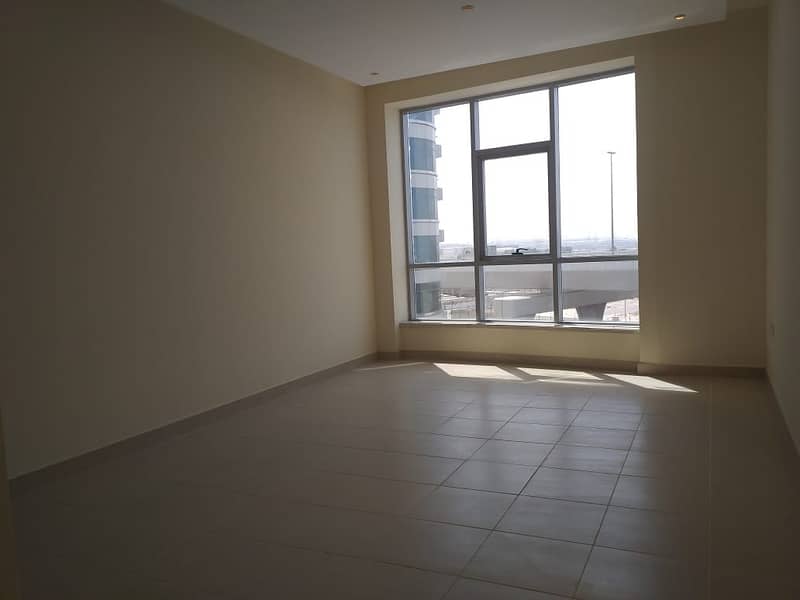 Studio: only 38k with Marina View Studio: only 38k with Marina View