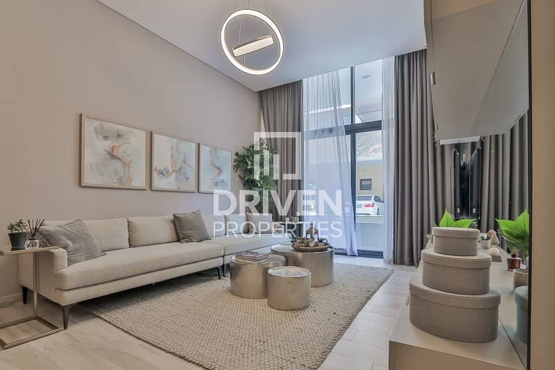 Brand New Studio Apt in a Prime Location Brand New Studio Apt in a Prime Location