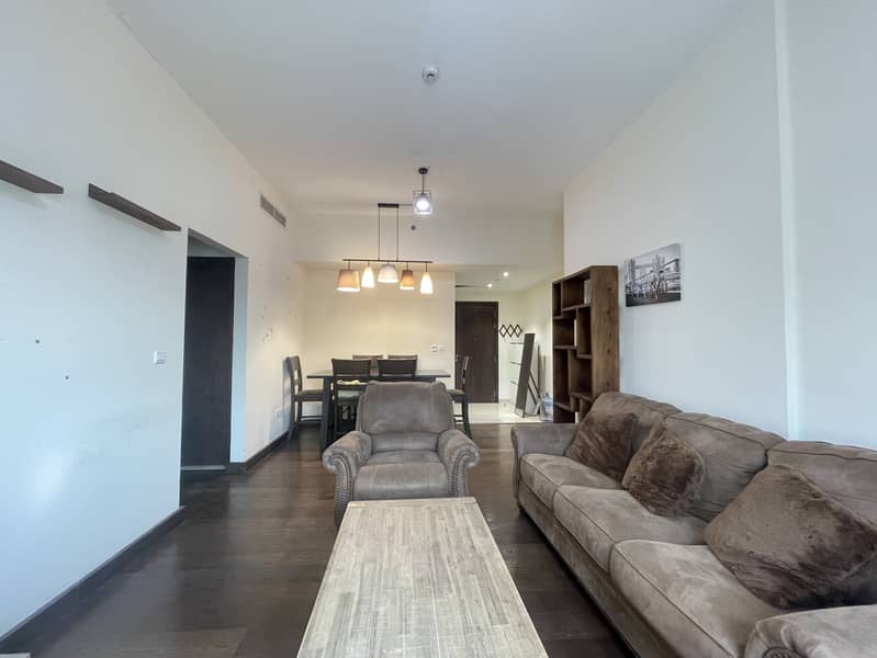 FULLY FURNISHED 1BHK CLOSE KITCHEN 1 CHEQUE PAYMENT