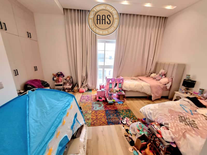 Fully Furnished 4-Bedroom Villa for Rent | Prime Nad Al Sheba 3