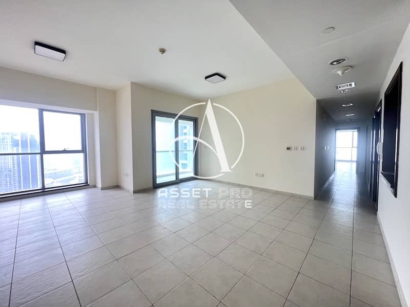 Big Apt | Open View | Maid/ Store Room