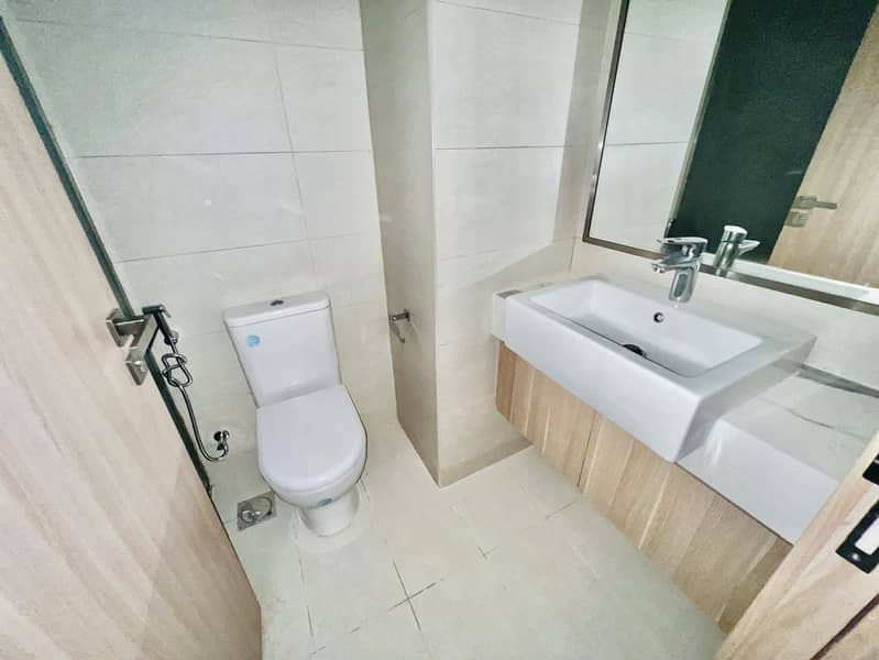 Spacious Chiller-Free Studio for Rent | Full Amenities | Prime Location