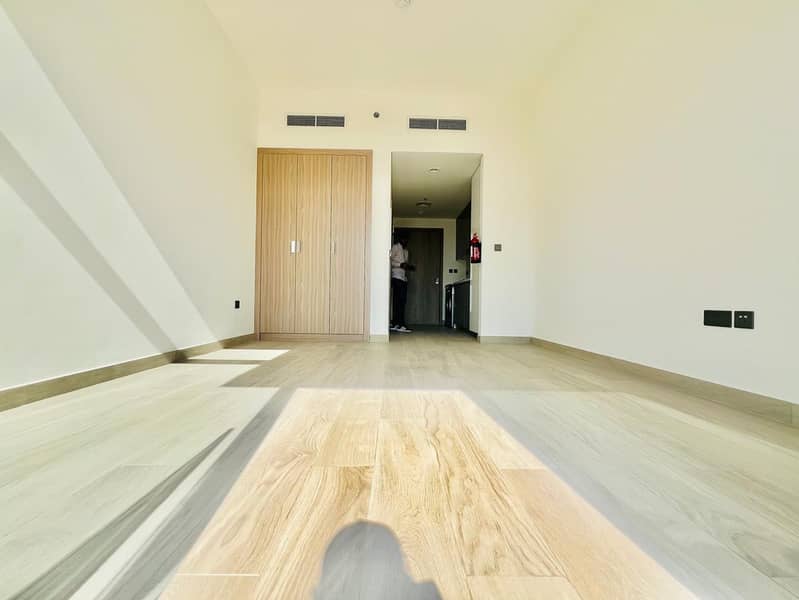 Modern Chiller-Free Studio for Rent | Premium Living