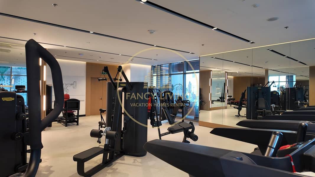 Luxury 1BHK Stay in Royal Regency Tower - Image 8