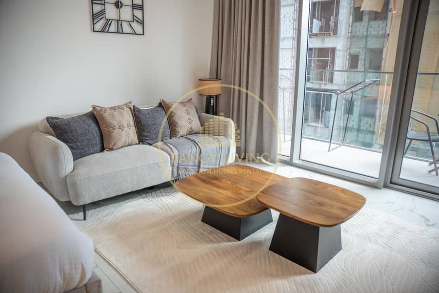 Luxury Studio Stay in Royal Regency Tower - Image 4