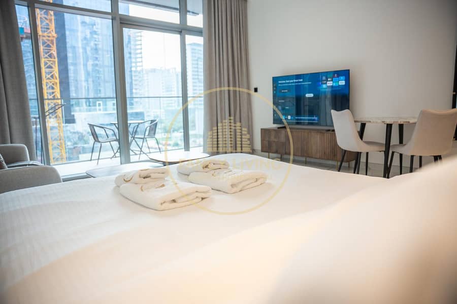 Luxury Studio Stay in Royal Regency Tower - Image 6
