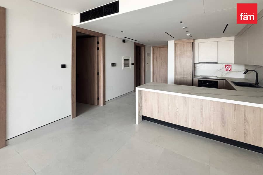 New | Spcious | Burj View | HighQuality - Image 4