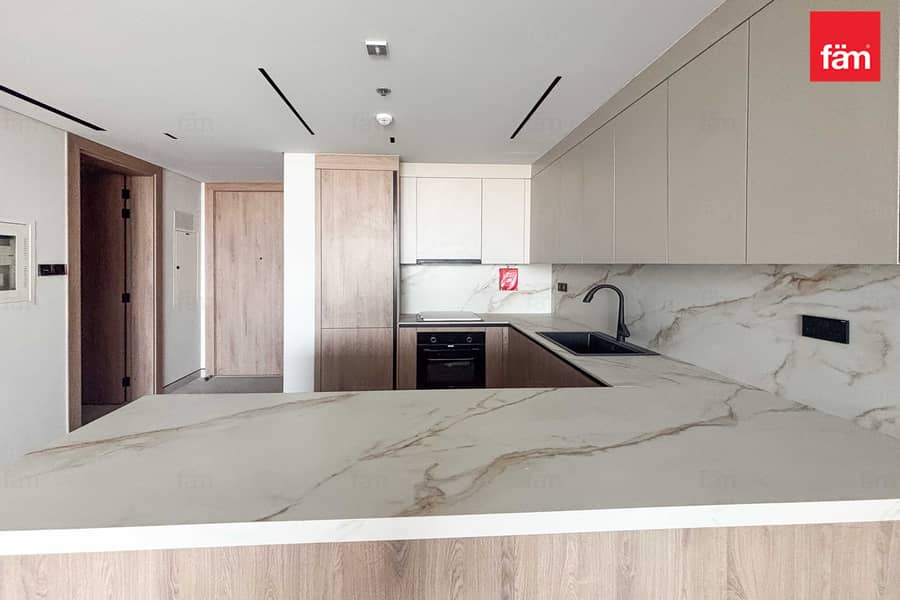 New | Spcious | Burj View | HighQuality - Image 5