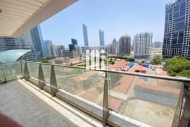 إطلالة مباشرة على الكورنيش | شقه 4 غرف نوم + غرفة خادمة | بلكونه |