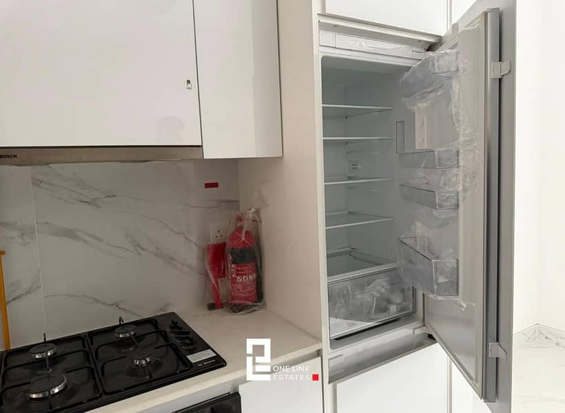 Brand New | Studio with Balcony | Ready to Move - Image 4