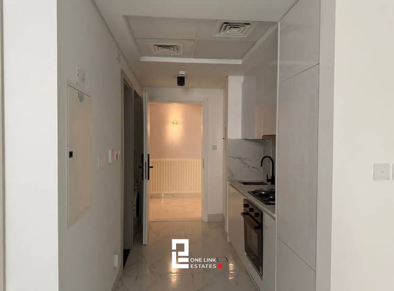 Brand New | Studio with Balcony | Ready to Move - Image 5