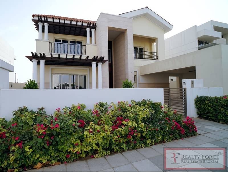 LANDSCAPED | 4 BR MED TYPE | PARK FACING LANDSCAPED | 4 BR MED TYPE | PARK FACING