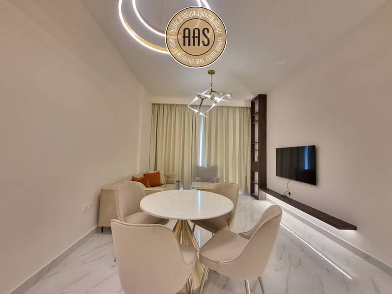 Brand New Luxurious 1-Bedroom Apartment with Study Room | Fully Furnished - Image 4