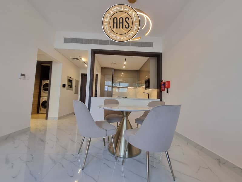 Brand New Luxurious 1-Bedroom Apartment with Study Room | Fully Furnished - Image 5