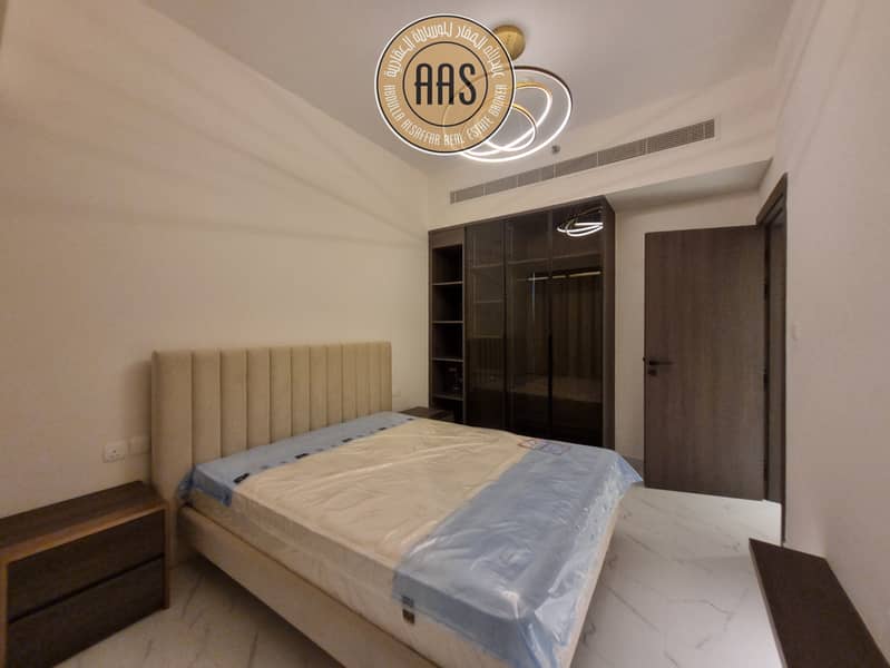 Brand New Luxurious 1-Bedroom Apartment with Study Room | Fully Furnished - Image 7