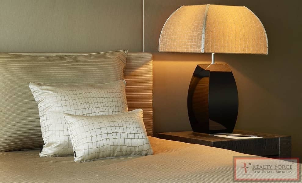LUXURY SERVICED 2BR IN THE TALLEST TOWER LUXURY SERVICED 2BR IN THE TALLEST TOWER