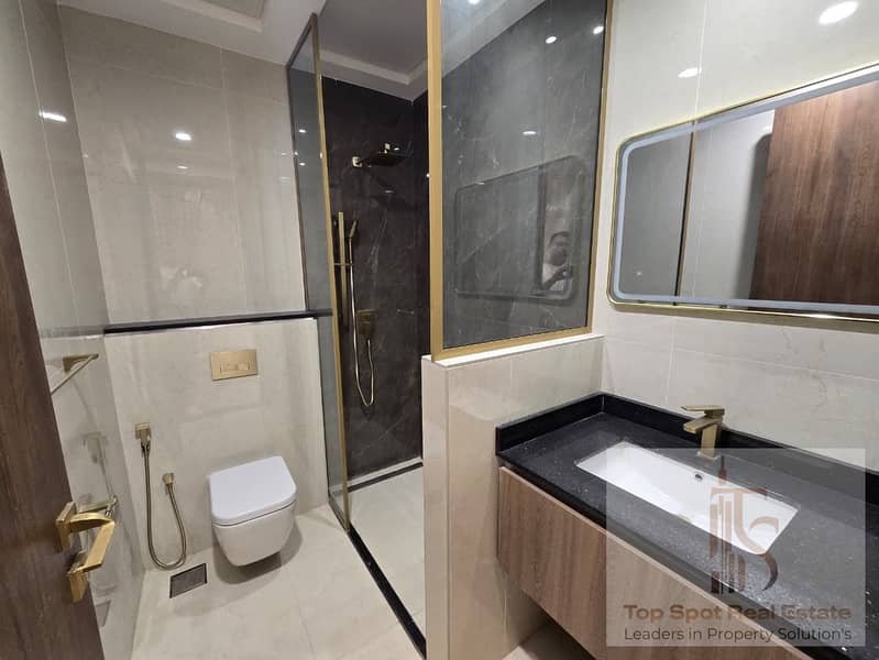 Brand New Fully Furnished | Pool & Park View | Prime Location - Image 17