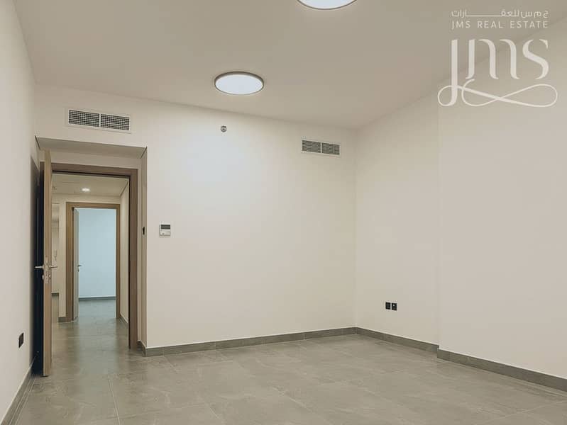 12 Tower B Unit 301_25. jpg