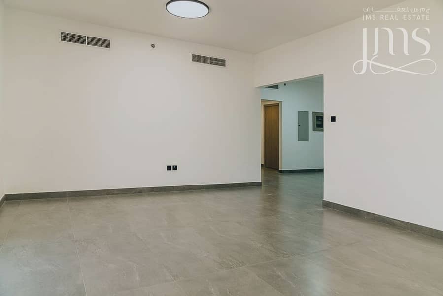 14 Tower B Unit 301_58. jpg