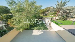 Backing Pool and Park | Fully Upgraded | Tranquil