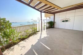 اطلاله مباشره للبحر | فيلا 4غرف ماستر + خادمه | تشطيبات مودرن |